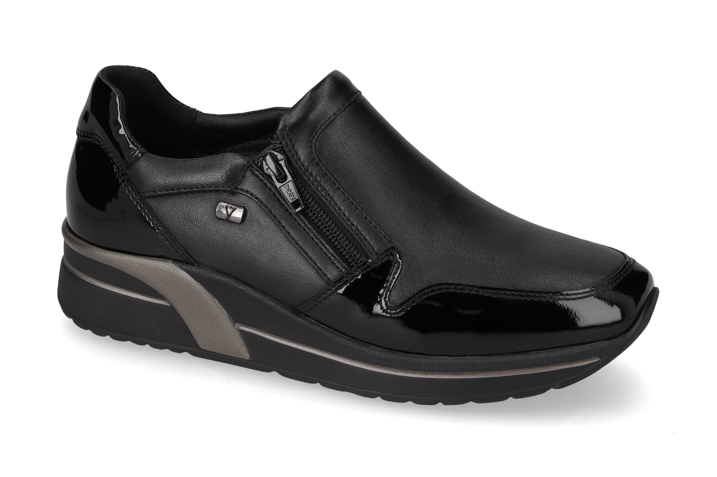 Sneaker Nappa Nero VNF450W